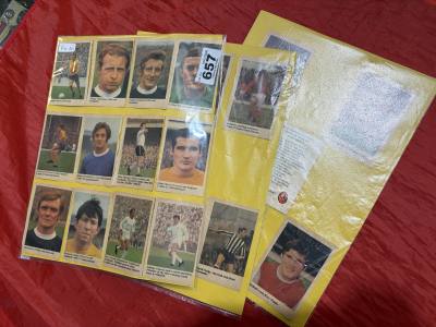 VINTAGE FOOTBALL CARDS