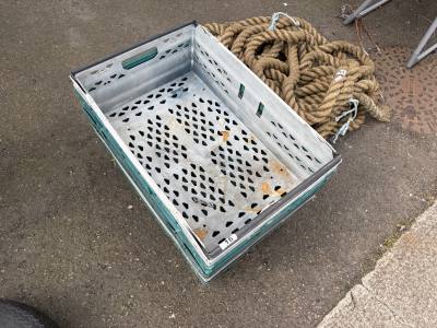 LOT OF CRATES