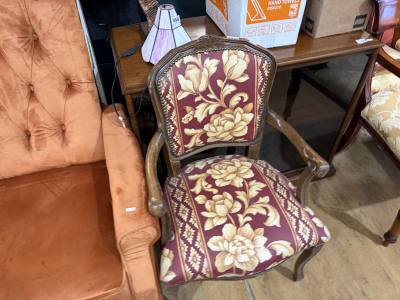 BEDROOM CHAIR