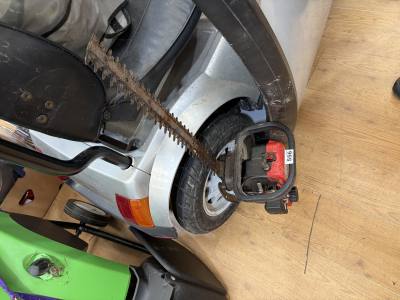 HOMELITE PETROL HEDGE CUTTER