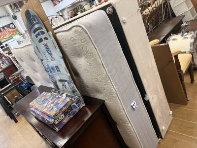 KING SIZE DIVAN BED + HEADBOARD
