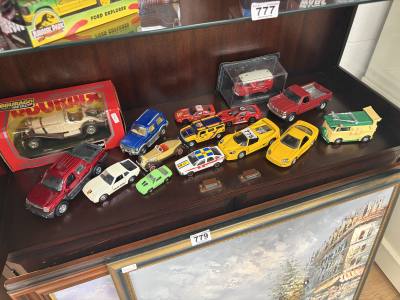 LOT OF COLLECTORS CARS