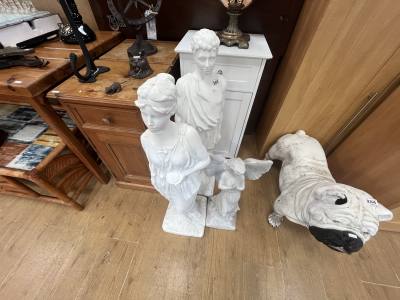 2 X GARDEN FIGURES