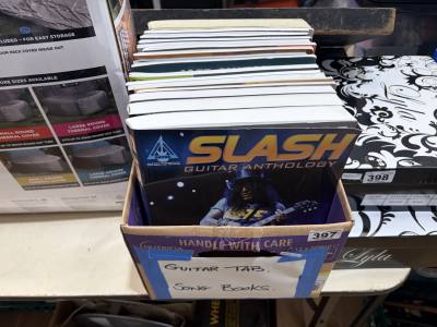 GUITAR BOOKS
