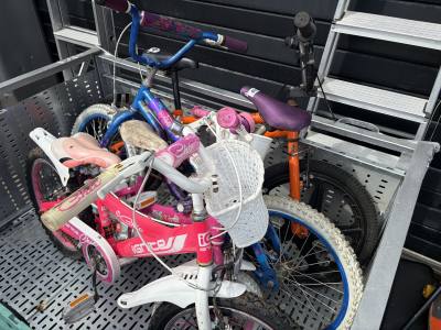 4 X CHILDREN'S BIKES