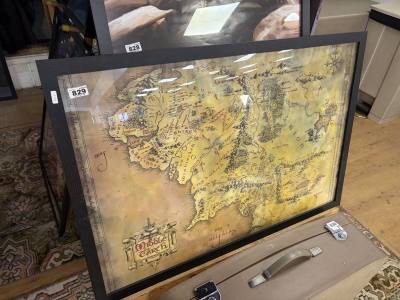 MIDDLE EARTH PICTURE