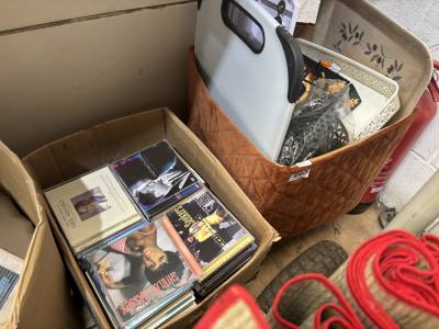 2 BOX LOTS