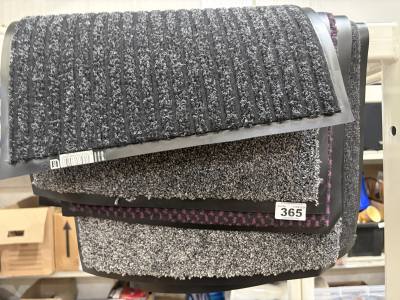 5 DOOR MATS