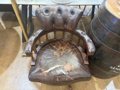 CAPTAINS CHAIR (FOR REP)