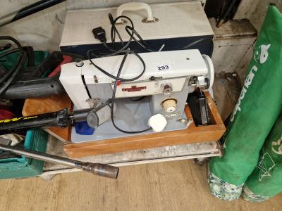 ELECTRIC SEWING MACHINE