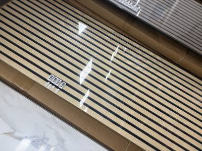 4 X WHITE OAK COMPOSITE WALL PANELS