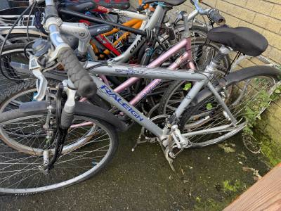 RALEIGH MOUNTAIN BIKE