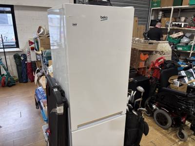 BEKO FRIDGE FREEZER