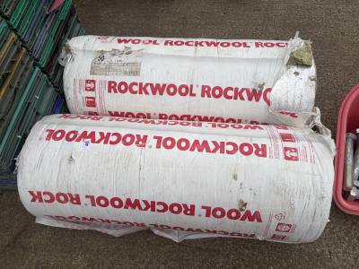 2 X ROLLS OF INSULATION