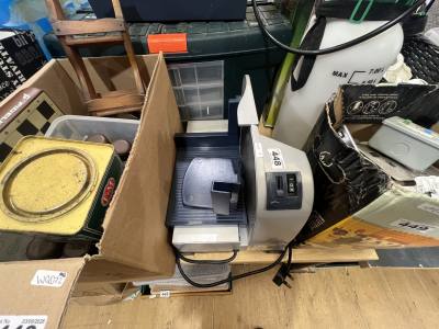 MEAT SLICER
