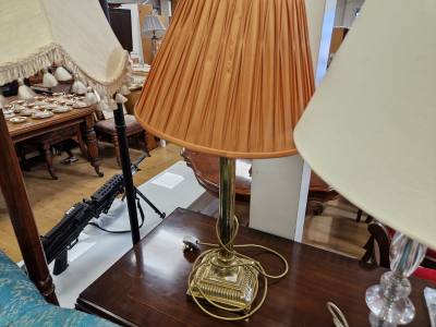 BRASS CORINTHIAN PILLAR LAMP