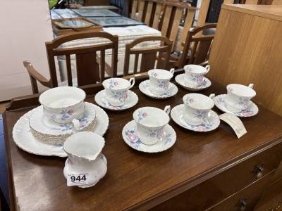 ROYAL ALBERT TEA SET