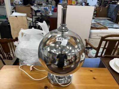 GLASS TABLE LAMP