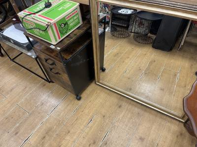 MODERN OFFICE DRAWER + MIRROR