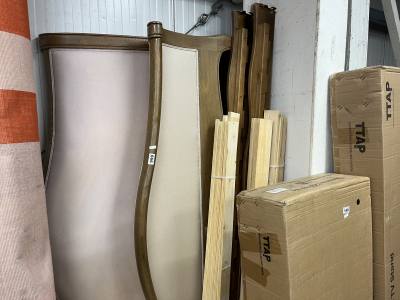 KINGSIZE WOODEN BED FRAME