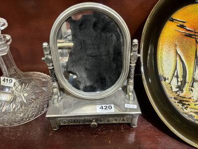 VERA LUCINO VANITY MIRROR