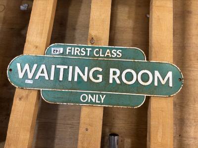 WAITING ROOM SIGN