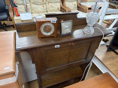 OAK BUREAU DESK