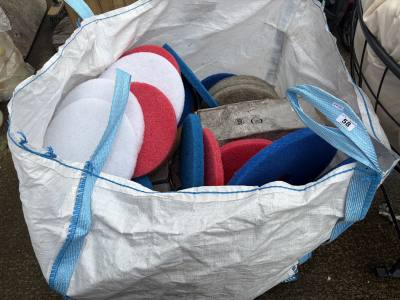 TON BAG WITH CLEAN PRODUCTS