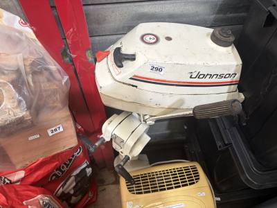 OUTBOARD BOAT ENGINE