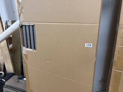 4 X LIGHT GREY COMPOSITE WALL PANELS