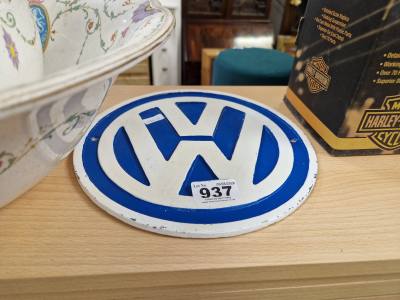 VOLKSWAGAN SIGN