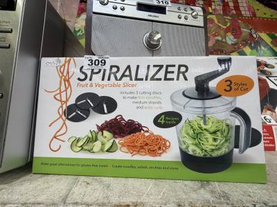 FRUIT + VEG SPIRALIZER