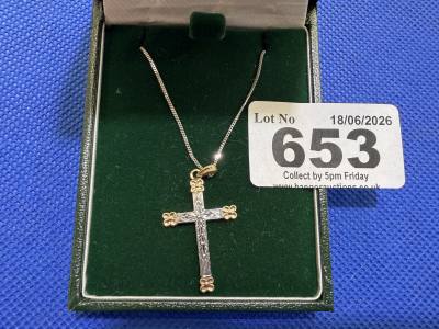 10CT CROSS PENDANT + 9CT WHITE GOLD CHAIN (2.1 GRAMS)