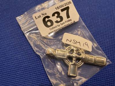 NEW SILVER CROSS PENDANT
