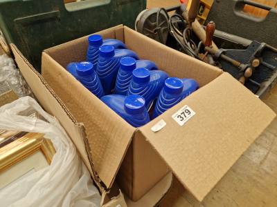 BOX OF FIBRE CLEANER