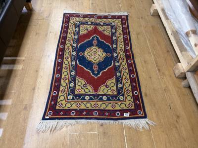 PATTERN RUG