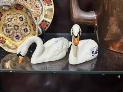 HEAD UP/DOWN BESWICK SWANS