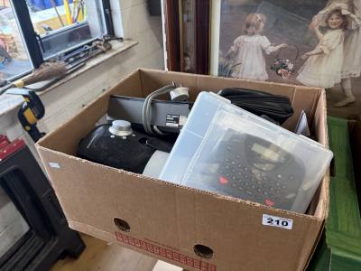 BOX OF ODDS + 2 X PICTURES