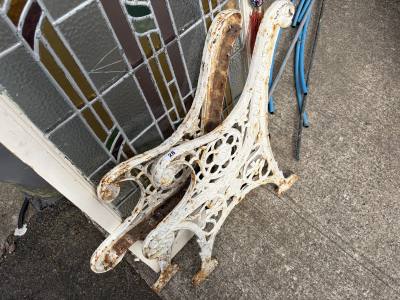 PAIR OF SEAT ENDS