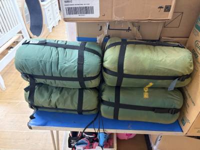 4 X HI GEAR SLEEP BAGS