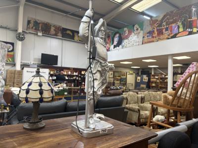 FIGURINE LAMP