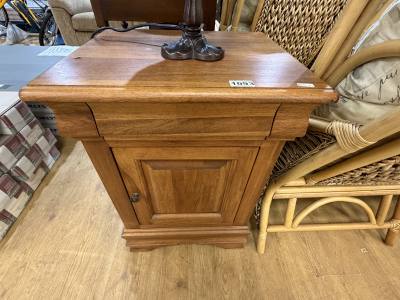 HARDWOOD BEDSIDE CABINET