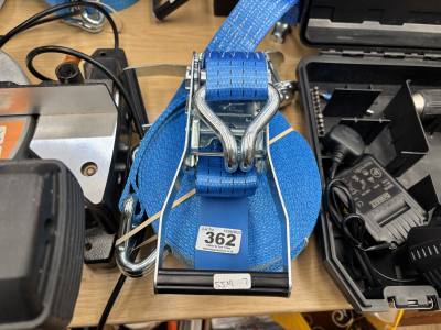 2 NEW RATCHET STRAPS