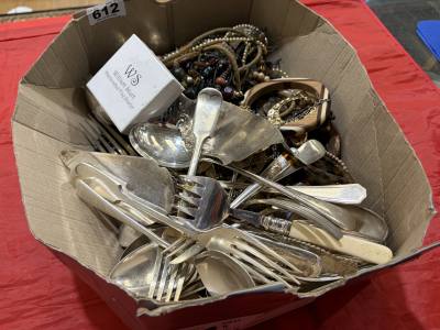 BOX OF DRESS JEWELLERY + CUTLERY