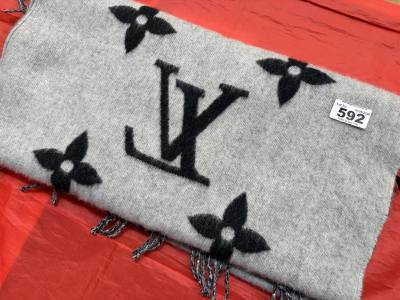 LOUIS VUITTON CASHMERE SCARF