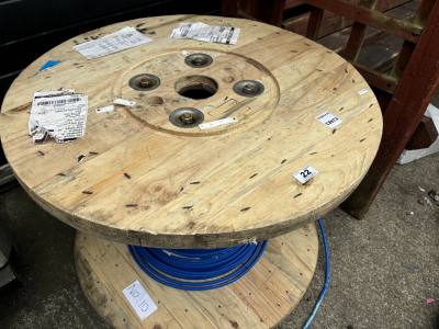 GARDEN CABLE REEL TABLE
