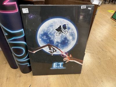 E.T CANVAS