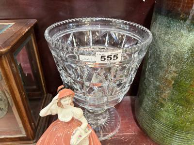 ANTIQUE IRISH CUT GLASS CENTERPIECE
