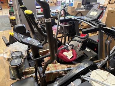 CROSS TRAINER
