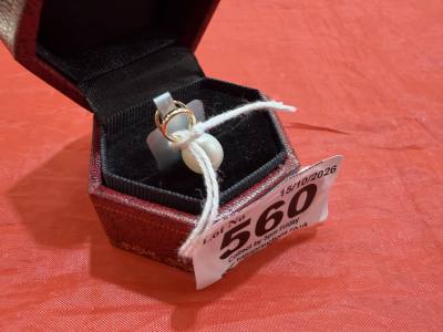 9CT GOLD PEARL PENDANT
